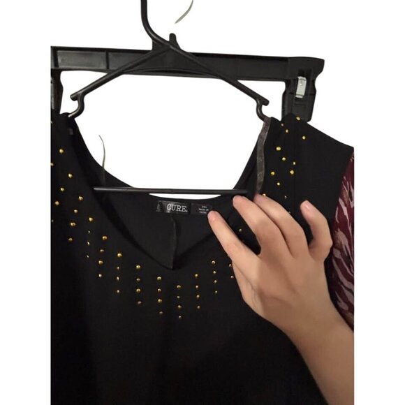 Cure Womens 3XL Black Blouse With Studded V-Neck & 3/4 Patterned Sleeves - Picture 3 of 3